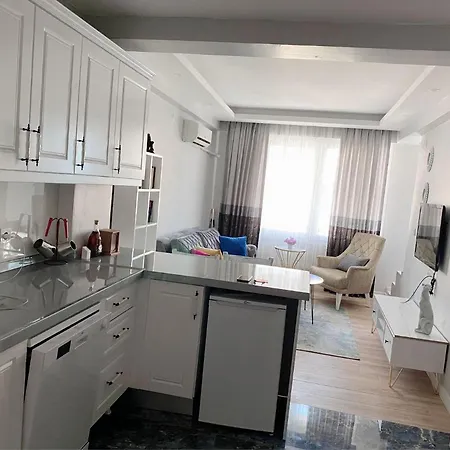 Daire Flowers Butik Çeşme